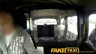 FakeTaxi - a pici lopós csoki picsa megbánja amit tett