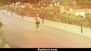 OyeLoca - Blondie Fesser a hatalmas didkós brazil