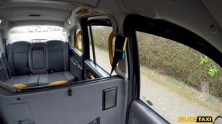 Fake Taxi - Ava Austen análba baszva