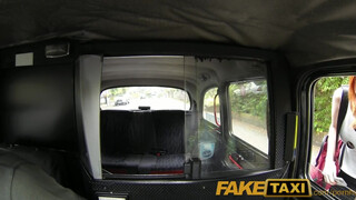 FakeTaxi - Zara DuRose hátsó bejárata megkúrelva