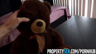 PropertySex - Morgan Lee rendesen megkúrva