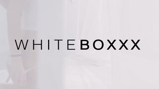 WhiteBoxxx - bombázó világos szőke nőci reggel akar szexelni