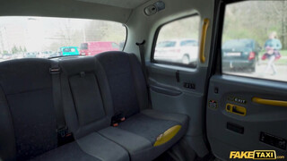 Fake Taxi - Francia escortos lány megrakva