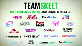 TeamSkeet - méretes didkós csajok fenékbe is engedik