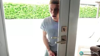 Dögös Sierra Nevadah kúrel egy fiatal kukkolóval